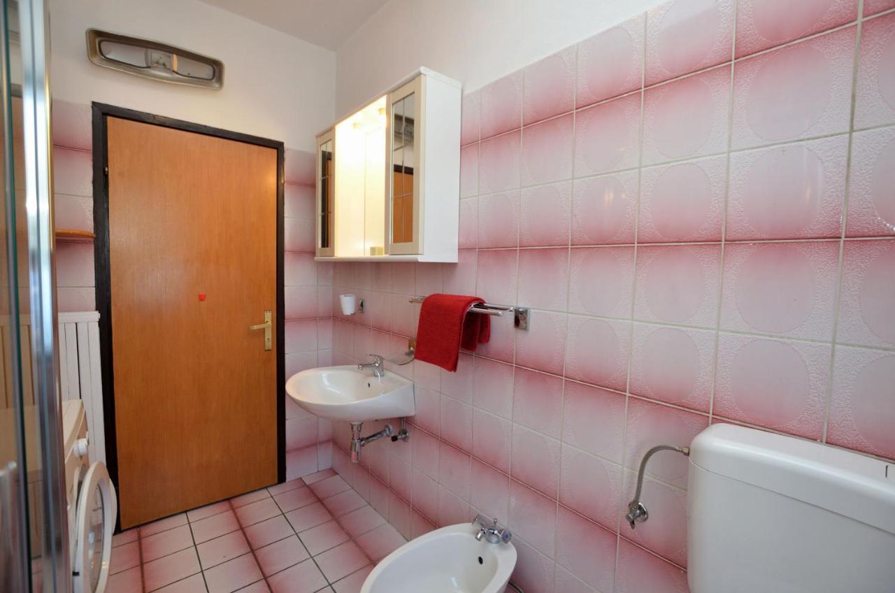 Rooms Tomc Fuskulin Bagian luar foto