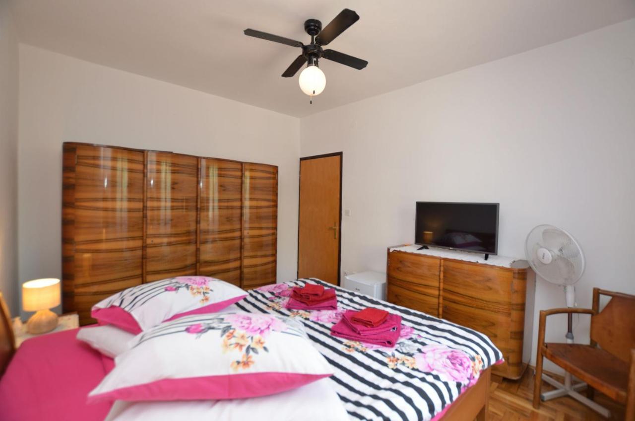 Rooms Tomc Fuskulin Bagian luar foto